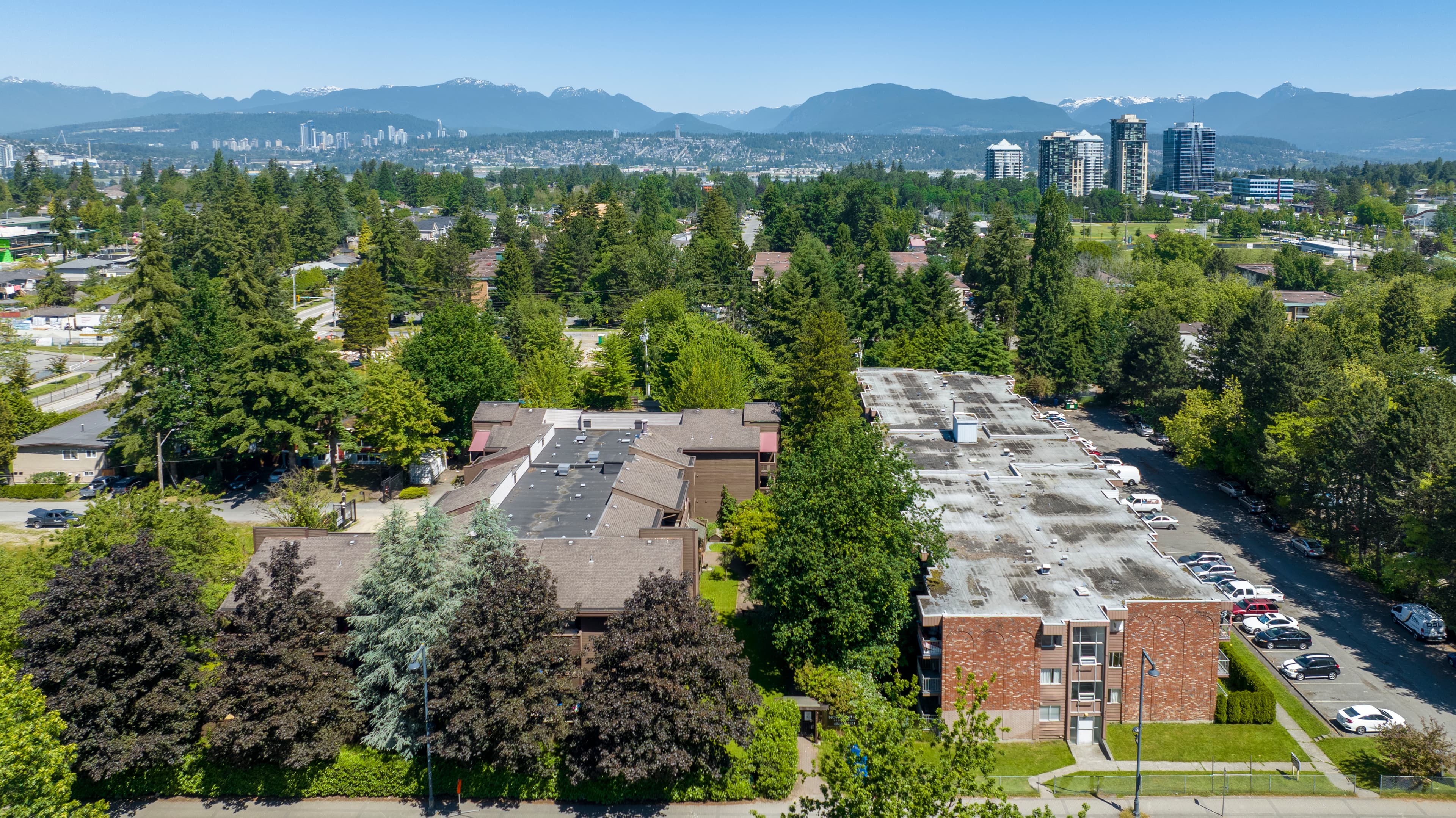 Elizabeth Manor — photo 2