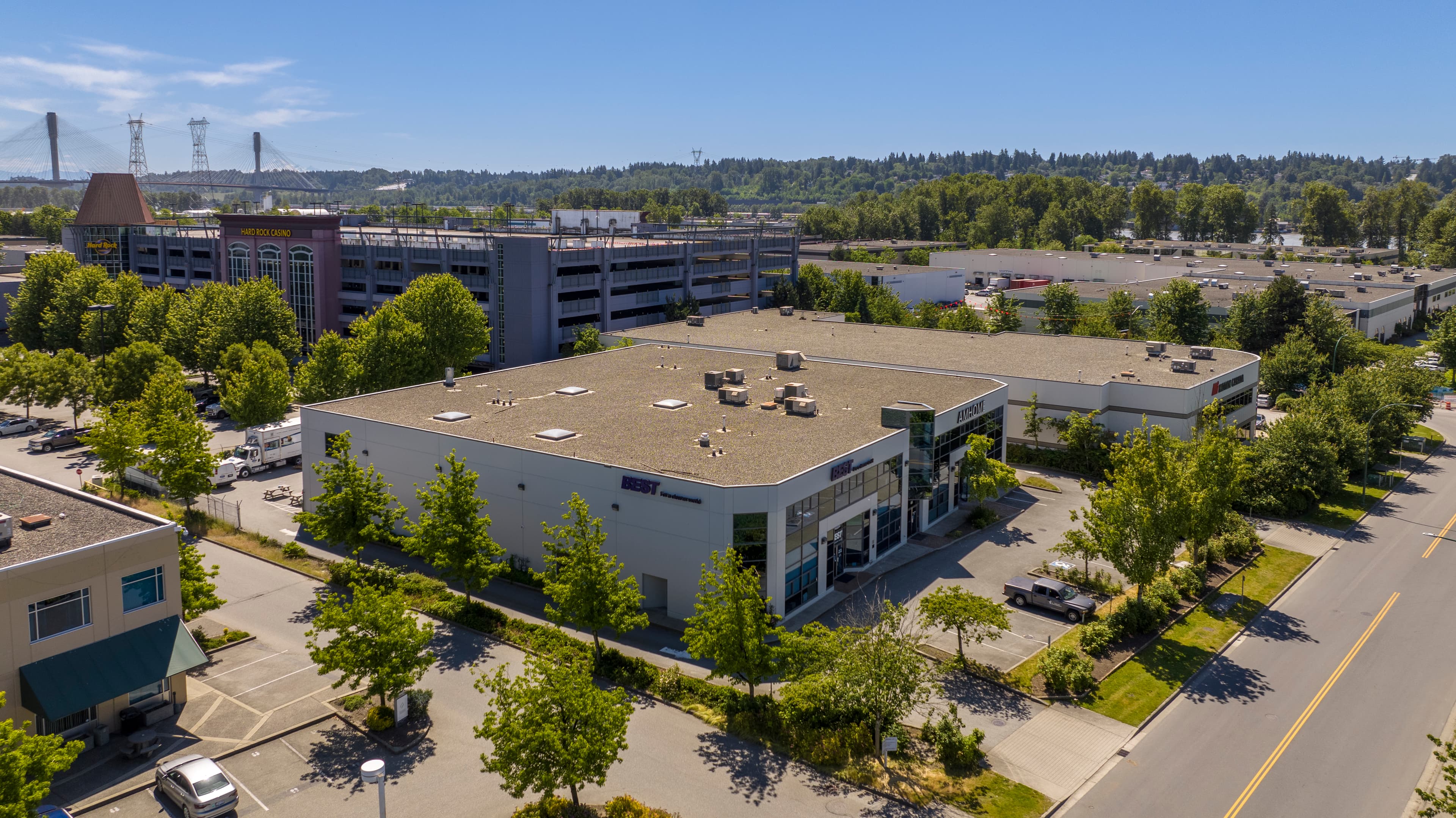 85 Schooner — photo 3